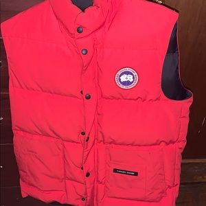 I’m selling a Canada Goose vest